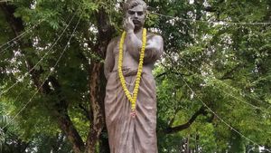 Chandrashekhar Azad Martyrdom Day 2026: Remembering The Revolutionary Who Chose Death Over Arrest