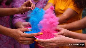 Holi 2026 Nail Care Tips And Remedies: How To Prevent And Remove Stubborn Colour Stains