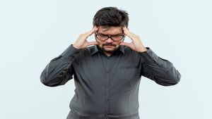 Back to Work, But Not Fully There: The Reality of Post-Viral Brain Fog