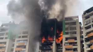 Fire Breaks Out At Ghaziabad Society — Here's How To Stay Alive In A High-Rise Emergency