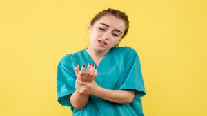 Can Untreated Juvenile Arthritis Affect Height and Growth? A Rheumatologist Explains