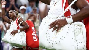 Serena Williams' Diamond Manicure And $3 Million Ring Win Wimbledon's Style Game