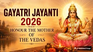 Gayatri Jayanti 2026: Why Devotees Chant The Gayatri Mantra And Seek Divine Wisdom On This Day