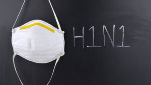 H1N1 Cases Cross 1,300 In Delhi: Is Your Parent Or Child In The H1N1 Danger Zone?