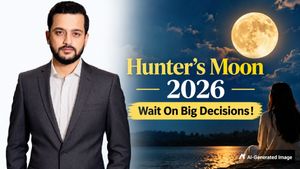 Hunter’s Moon On October 26: Astrologer Ashutosh Clairvoyant Warns Against Resigning Or Breaking Up On Impulse