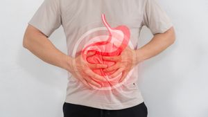Why Does Your Stomach Make Loud Noises When You Aren’t Hungry? Expert Explains