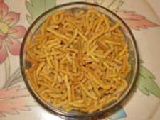 ಕರೆ :ಖಾರಖಾರವಾದ ಖಾರದ ಕಡ್ಡಿ