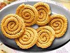 ಬಾಯಲಿ ಚಕ್ಕುಲಿಯೋ, ಚಕ್ಕುಲಿಯಲಿ ಬಾಯೋ?