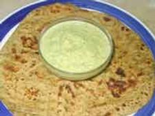 ಹೆಸರುಕಾಳಿನ ಚಪಾತಿ ಅಥವಾ ಪರೋಟ