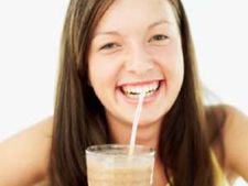 ಅತ್ಯಧಿಕ ಪೋಷಕಾಂಶವಿರುವ ಚಿಕ್ಕು ಮಿಲ್ಕ್ ಶೇಕ್