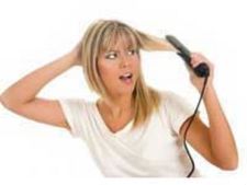 ಕೂದಲಿಗೆ ಫ್ಲಾಟ್ ಐರನ್ ಬಳಸಿದರೆ ಏನಾಗುತ್ತೆ?