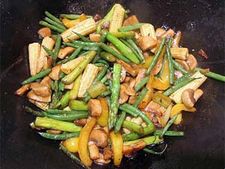 ಬಾಯಲ್ಲಿಟ್ಟರೆ ಕರಗುತ್ತೆ ಬಿಸಿ ಬಿಸಿ ಬೇಬಿ ಕಾರ್ನ್ ಫ್ರೈ