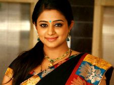 ಸೀರೆ ಉಟ್ಟ ನಾರಿಗೆ ನವಿರಾದ ಮೇಕಪ್