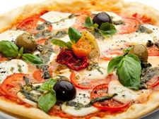 ಪಿಜ್ಜಾ ಬೇಸಿಗೆ ಮೈದಾ ಬದಲು ಗೋಧಿ-ಅಕ್ಕಿಹಿಟ್ಟು