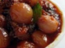 ಕಣ್ಣಲ್ಲಿ ಅಲ್ಲ, ಬಾಯಲ್ಲಿ ನೀರೂರಿಸುವ ಈರುಳ್ಳಿ ಉಪ್ಪಿನಕಾಯಿ