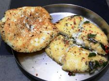 ದಿ ಗ್ರೇಟ್ ಇಂಡಿಯನ್ ಕೊಂಕಣಿ ಪಿಜ್ಜಾ ಅಥವಾ ದೊಡ್ಡಕ್