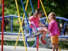 ಮಕ್ಕಳ ಪ್ಲೇ ಗ್ರೌಂಡ್ ಸುರಕ್ಷತೆವಾಗಿದೆಯೆ?