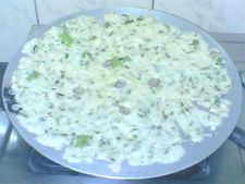 ಹುಣ್ಣಿಮೆ ಚಂದ್ರನ ಹೋಲುವ ಅಕ್ಕಿ ರೊಟ್ಟಿ