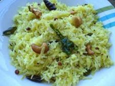 ಬಾಯಲ್ಲಿ ನೀರೂರಿಸುತ್ತೆ ಮಾವಿನ ಕಾಯಿ ಅನ್ನ