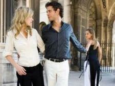 ಅವನು ಏಕೆ ನನಗೆ ಮೋಸ ಮಾಡಿದ?