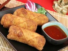 ಬಾಯಿ ಚಪ್ಪರಿಸುವಂತೆ ಮಾಡುತ್ತೆ ಎಗ್ ಚಾಪ್ 