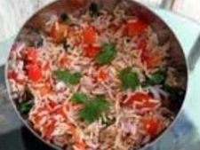 ಬಾಯಲ್ಲಿ ಇಟ್ಟರೆ ಕರಗುವಂತೆ ಇರಬೇಕು-ಮಂಡಕ್ಕಿ 