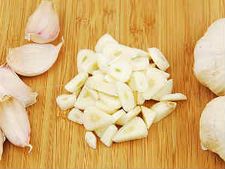 ಬೆಳ್ಳುಳ್ಳಿಯಲ್ಲಿದೆ 7 ಸೌಂದರ್ಯವರ್ಧಕ ಗುಣಗಳು!