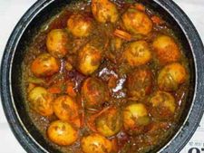 ಆಂಧ್ರ ಶೈಲಿಯಲ್ಲಿ ಮೊಟ್ಟೆ ಗ್ರೇವಿ ಮಾಡಿ ನೋಡಿ