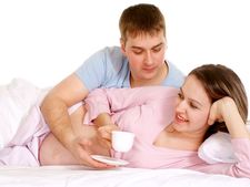 ಗರ್ಭಿಣಿ ಪತ್ನಿಯ ಮನವರಿಯಿರಿ ಪತಿರಾಯರೆ