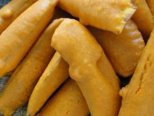 ಈ ಯುಗಾದಿ ಗರಿಗರಿ ಬಾಳೆಕಾಯಿ ಬಜ್ಜಿಯೊಂದಿಗೆ ಆಚರಿಸಿ! 