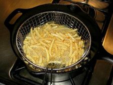 ಎಣ್ಣೆಯ ಪುನರ್ಬಳಕೆ ಆರೋಗ್ಯಕ್ಕೆ ಏಕೆ  ಹಾನಿಕಾರಕ ?