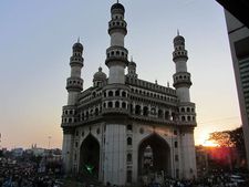 ಹೈದರಾಬಾದ್‍ನ 10 ಆಕರ್ಷಣೆಯ ಸ್ಥಳಗಳು