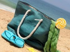 ಹ್ಯಾಂಡ್ ಬ್ಯಾಗ್‍‌ಗಳಿಂದ ಆರೋಗ್ಯದ ಮೇಲಾಗುವ ದುಷ್ಪರಿಣಾಮಗಳು