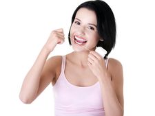 ಒಸಡುಗಳಲ್ಲಿ ನೋವೇ? ಚಿಂತಿಸಬೇಡಿ ಇಲ್ಲಿದೆ ಫಲಪ್ರದ ಮನೆಮದ್ದು