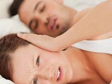 ನೆಮ್ಮದಿಯನ್ನೇ ಕೆಡಿಸುವ ಗೊರಕೆಯನ್ನು ನಿಯಂತ್ರಿಸುವುದು ಹೇಗೆ?