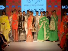 ಎಲ್‍ಎಫ್‍ಡಬ್ಲ್ಯೂ 2015: ಕಣ್ಮನ ಸೆಳೆದ ಚೌಧರಿಯವರ ವಸ್ತ್ರ ವಿನ್ಯಾಸ 