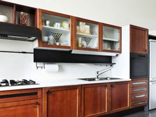 ಅಡುಗೆ ಮನೆಯ ಕಪ್‌ಬೋರ್ಡ್ ಕೂಡ ಫಳ ಫಳ ಹೊಳೆಯುತ್ತಿರಲಿ! 