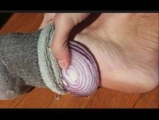 ಈರುಳ್ಳಿ ಹಾಕಿದ ಸಾಕ್ಸ್‌ ಧರಿಸಿ-ವ್ಯತ್ಯಾಸ ನೀವೇ ನೋಡಿ!