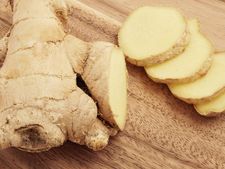 ಬೆಕ್ಕಸ ಬೆರಗಾಗಿಸುವ ಹಸಿ ಶುಂಠಿಯ ಕಾರುಬಾರು...!