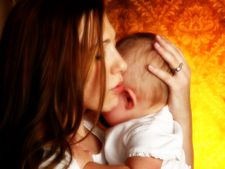 ಜಂಜಾಟದ ಬದುಕಿನ ನಡುವೆ, ತಾಯಿ-ಮಗುವಿನ ಮೂಕ ವೇದನೆ....