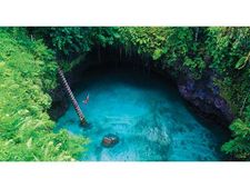 ಇವು ನೈಸರ್ಗಿಕ ಈಜುಕೊಳಗಳು-ಆದರೆ ಈಜಲು ಧೈರ್ಯ ಬೇಕಷ್ಟೇ!  