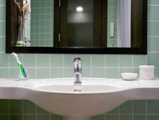 ಬಚ್ಚಲು ಮನೆಯ ಸ್ವಚ್ಛತೆ ಹತ್ತು ಮಂದಿ ಮೆಚ್ಚುವಂತಿರಲಿ!  