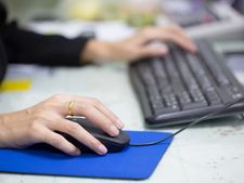 ಕಂಪ್ಯೂಟರ್ ಮೌಸ್ ಬಳಕೆ: ತಪ್ಪನ್ನು ತಿದ್ದಿ, ಆರೋಗ್ಯ ಕಾಪಾಡಿಕೊಳ್ಳಿ! 