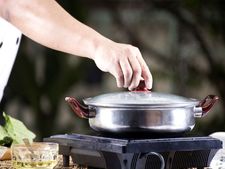 ಎಚ್ಚರ: ಪದೇ ಪದೇ ಈ ಆಹಾರ ಪದಾರ್ಥಗಳನ್ನು ಬಿಸಿ ಮಾಡಬೇಡಿ