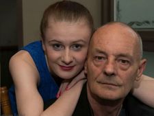 ಈಕೆಗೆ 18-ಆತನಿಗೆ 60-ಡಿಫರೆಂಟ್ ಲವ್ ಸ್ಟೋರಿ!!    