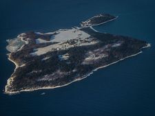 ಈ ಜೈಲಿನಲ್ಲಿರುವವರು ಖೈದಿಗಳಾಗಿದ್ದರೂ ಸಿಗುವುದು 'ರಾಜ ಮರ್ಯಾದೆ'! 