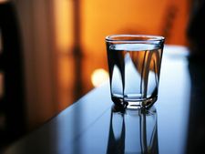 ಖಾಲಿ ಹೊಟ್ಟೆಗೆ ನೀರಿನ ಥೆರಪಿ ಮಾಡಿದರೆ-ಹತ್ತಾರು ರೋಗಗಳು ನಿಯಂತ್ರಣಕ್ಕೆ! 