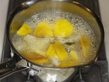 ಲಿಂಬೆ ಹಣ್ಣು ಹಾಕಿ ಕುದಿಸಿದ ನೀರು ಕುಡಿದರೆ, ವೃದ್ಧಿಯಾಗುತ್ತೆ ಆರೋಗ್ಯ... 