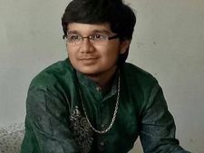 ಪಿಯುಸಿಯಲ್ಲಿ 99.99 ಮಾರ್ಕ್ಸ್ ತಗೊಂಡ-ಆದರೆ ಸನ್ಯಾಸಿ ಆಗುತ್ತೇನೆ ಅಂದ!	 