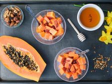 ಒಣ ಚರ್ಮದ ಸಮಸ್ಯೆಗೆ 'ಹಣ್ಣುಗಳ ಫೇಸ್ ಪ್ಯಾಕ್' ಪ್ರಯತ್ನಿಸಿ ನೋಡಿ...